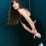 Gala Caldirola Instagram - La nueva colección Mossimo By Gala #Sport 🖤 exclusiva en tiendas @falabella_cl y www.falabella.com #moda