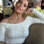 Gala Caldirola Instagram – Lunch time.