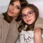 Gala Caldirola Instagram – La felicidad la encuentras en esos momentos día a día  que no parecen tan importantes pero que hacen que te sientas en paz, que sientas que todo está bien, que no te hace falta nada mas🤍
Amor de mi vida… Si supieras cuánto me nutres y me enseñas  cada día y lo feliz que me haces solo teniéndote cerquita!