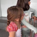 Gala Caldirola Instagram – Bienvenida a la familia AMALIA🤍
Te esperábamos con ansias! Aquí tienes a una prima mayor que te cuidará y te amará y una tía que estará siempre para ti aún si viva a muchos kilómetros, aqui estuvimos para recibirte!!! Enhorabuena papitos @carolinasanchezisla @franki_danilo 🍼