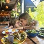 Gala Caldirola Instagram – Aunque es dolorosa la distancia, todo lo hago por nosotras dos 🩷👧🏻