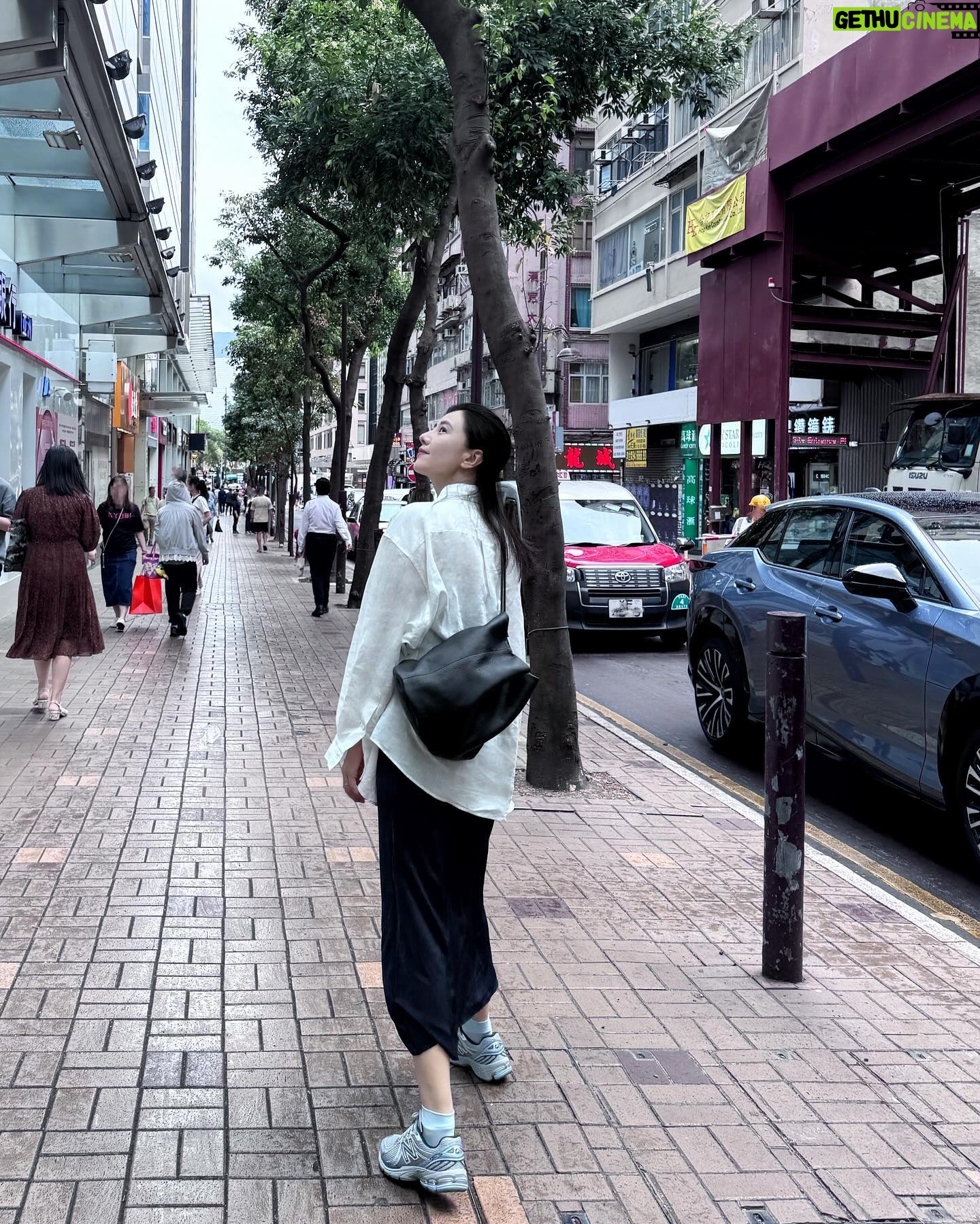 Gao Yuanyuan - 11.7K Likes - 走走停停👣#GOOTD