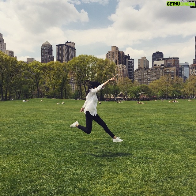 Gao Yuanyuan - 12.8K Likes - 撒欢儿💃