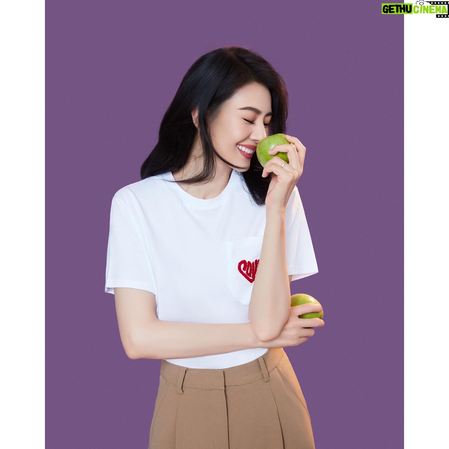 Gao Yuanyuan - 11.6K Likes - 跟我一起,加入@MichaelKors #WatchHungerStop 全球慈善项目,相信#FoodIsLove 的力量,用爱共筑零饥饿的美好未来~