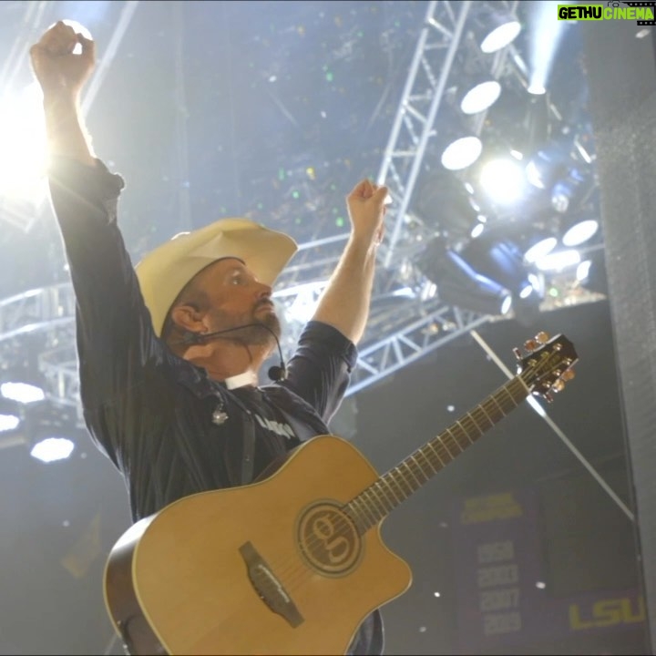 Garth Brooks Instagram - Just In: Garth Brooks to Headline FIRST EVER Sugar Bowl Country Kickoff to Celebrate Start of College Football Season at Caesars SuperDome in New Orleans on September 2! Tickets ON SALE July 21, 10am CST Ticketmaster.com/GarthBrooks - Team Garth #GARTHatSUGARBOWL