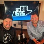 Garth Brooks Instagram - Going around the world in a pickup truck with @stormewarren and @big615radio!!!! love, g * Catch this special episode of #StudioG on Facebook *