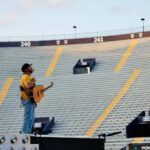 Garth Brooks Instagram – Callin’ Baton Rouge!!! love, g