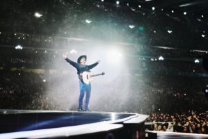 Garth Brooks Instagram - Happy Birthday, Garth!!!!

Join us in wishing Garth a HAPPY BIRTHDAY!! Post your messages below! - Team Garth
