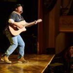 Garth Brooks Instagram – I could do this with you every night! THANK YOU @theryman!!!! love, g #GarthAtTheRyman