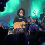 Garth Brooks Instagram – I LOVED playing in the house YOU built! Love, g
#Homegame @FriendsBarNash