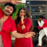 Gayathri Shan Instagram - Thaen mozhiyae ❤️‍🔥 #uppukaruvaadu . . . @joshapp.tamil