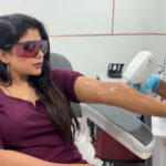 Gayathri Shan Instagram - Answering most asked questions about Laser Hair Removal 😀 Sign up for #LastShaveNovember with @welonaclinicchennai Comment if you have any further doubts 👇🏻