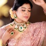 Gayathri Shan Instagram - 🌸 . . . Makeup and hair : @lakshana_priya_mua Costume : @lakshana_designer_studio Jewels: @new_ideas_fashions Beautiful shorts : @george_ferna_photography Concept &styling : Priya