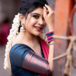 Gayathri Shan Instagram - Uyir kolludhu onnenappu 💕😍 . . . 💄 @sharanyas_makeupartistry