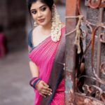 Gayathri Shan Instagram - Uyir kolludhu onnenappu 💕😍 . . . 💄 @sharanyas_makeupartistry