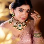 Gayathri Shan Instagram - 🌸 . . . Makeup and hair : @lakshana_priya_mua Costume : @lakshana_designer_studio Jewels: @new_ideas_fashions Beautiful shorts : @george_ferna_photography Concept &styling : Priya