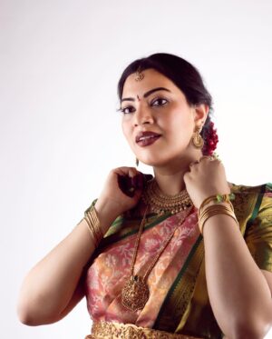 Geetha Madhuri Instagram - PC - @guntiartstudio