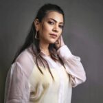 Geetha Madhuri Instagram - In frame @singergeethamadhuri Hair makeup & styling me @emraanartistry @hyderabadbeautycentre @galaeyelashesartistry Outfit by @krithi_keerthi @queena_designs Photography @csk_cliks