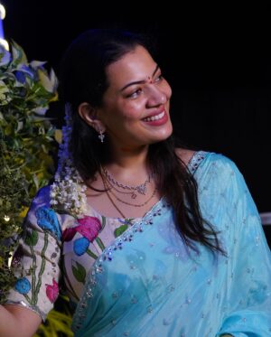 Geetha Madhuri Instagram - Saree and blouse - @anvitha_collections