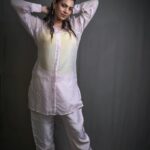 Geetha Madhuri Instagram - In frame @singergeethamadhuri Hair makeup & styling me @emraanartistry @hyderabadbeautycentre @galaeyelashesartistry Outfit by @krithi_keerthi @queena_designs Photography @csk_cliks