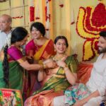 Geetha Madhuri Instagram – Seemantham Veduka !!!
PC – @guntiartstudio
Decoration- @vinnus_classy_events
Bommalu – @shubhamasthu_pellisamagri