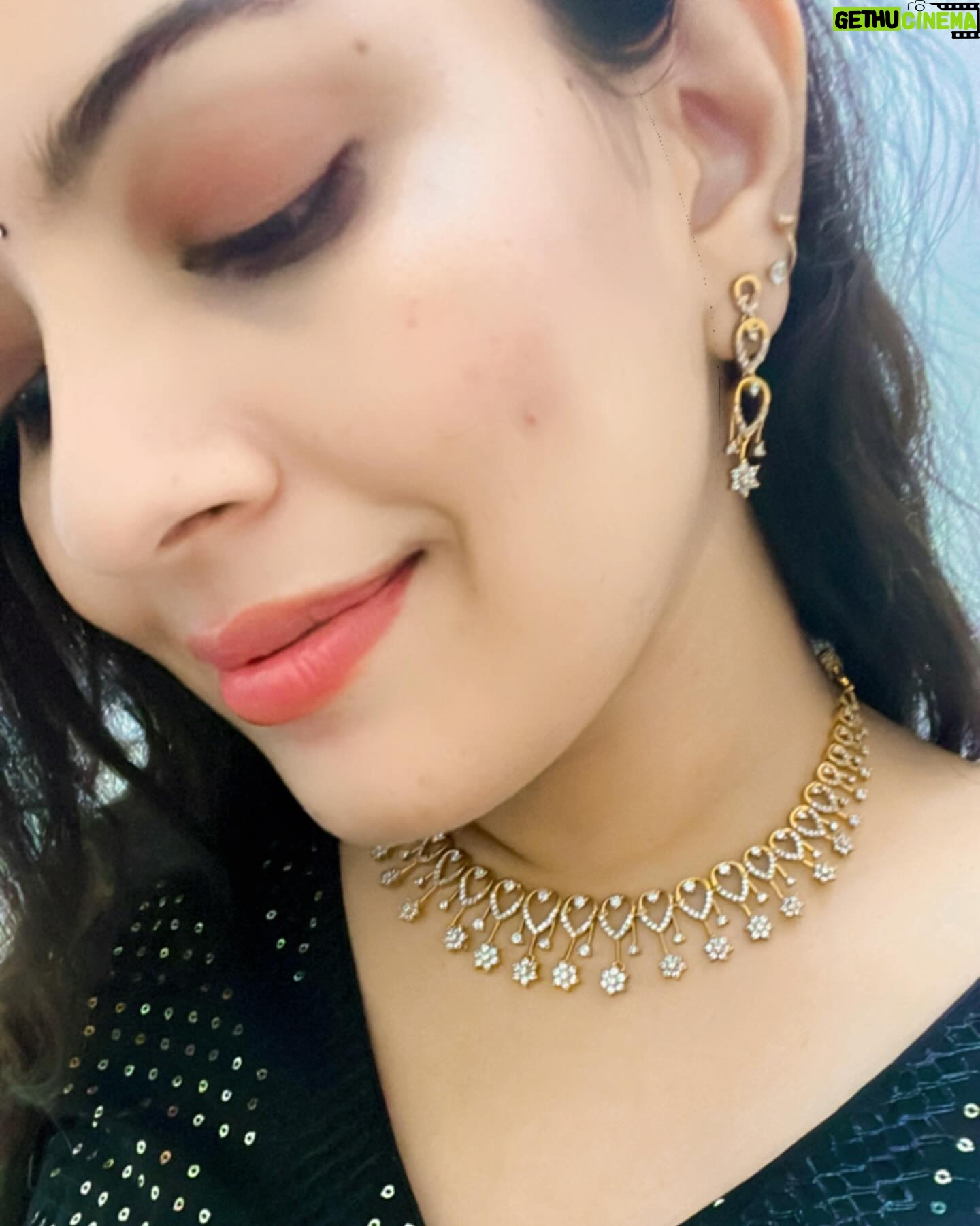 Geetha Madhuri Instagram - Jewellery- @avignafashion