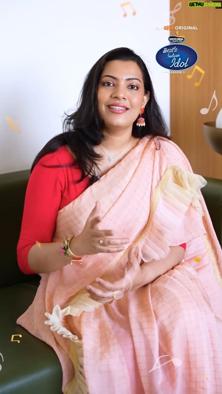 Geetha Madhuri Instagram - Q/A with @singergeethamadhuri π€©ποΈ #teluguindianidol3 π€ Telugu Indian Idol Season 3 Coming soon on @ahavideoIN ! π€ #TeluguIndianIdolS3 @musicthaman @singergeethamadhuri @karthikmusicexp @fremantleindia #hyderabad @southindiashopping #indianidol #singer