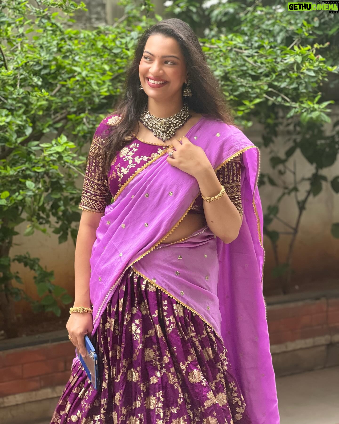 Geetha Madhuri Instagram - Outfit - @joshnikacollections