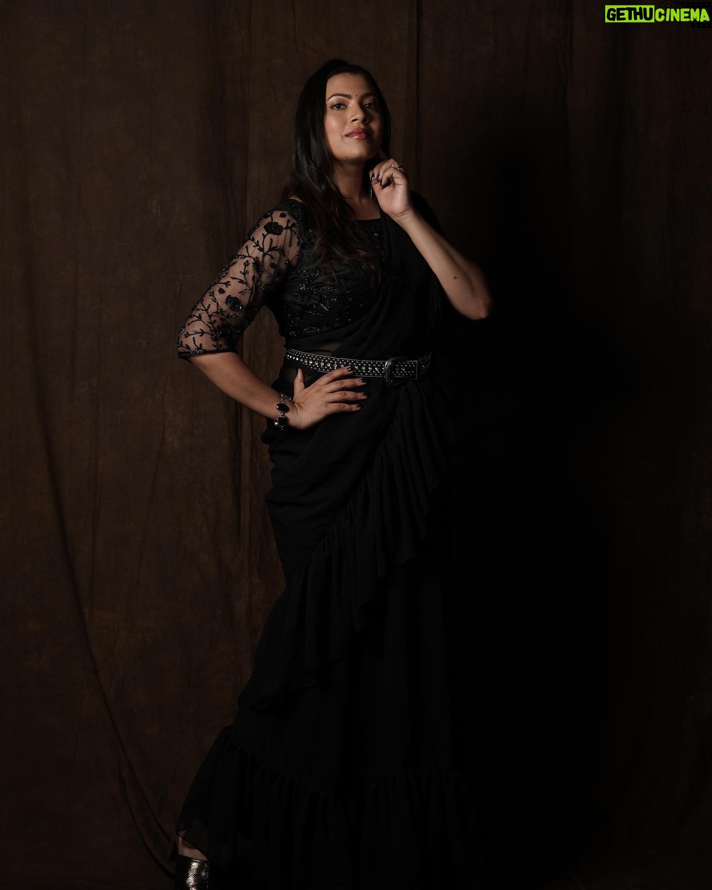 Geetha Madhuri Instagram - Outfit - @sr_label_by_yaminireddy Makeup, nails and hair - @emraanartistry Photography- @_anupphotography