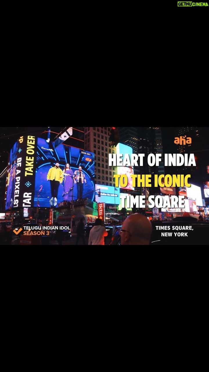 Geetha Madhuri Instagram - Bigger, better, and louder! 🎙️Telugu Indian Idol made it to Times Square, New York! Indian Idol Season 3 auditions start tomorrow! Chance to become an Idol is Song Away!🌟 #TeluguIndianIdolS3 @fremantleindia #timessquarenewyork @southindiashopping @sreeramachandra5 @musicthaman @singergeethamadhuri @karthikmusicexp
