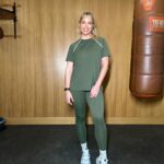 Gemma Atkinson Instagram - #ad My new drop with @inthestyle is launching THIS SUNDAY and as always you can 𝐖𝐈𝐍 𝐘𝐎𝐔𝐑 𝐅𝐀𝐕𝐄 𝐋𝐎𝐎𝐊! This collection drops 7pm Sunday on the ITS app. I love the pieces. We tried to mix gym wear with throw on comfy school run outfits too. I hope you’ll all love as much as I do! 🤗 It’s a range for everyone, whether you’re off to the gym, you need something comfy to run errands in or just chilling around the house! The range comes in sizes 6-24 🤍 Make sure you download the In The Style app ahead of the launch on Sunday at 7pm. To celebrate, we’re also giving you and your mate 𝐖𝐈𝐍 𝐘𝐎𝐔𝐑 𝐅𝐀𝐕𝐄 𝐋𝐎𝐎𝐊! For your chance to 𝐖𝐈𝐍: 1️⃣ LIKE this post 2️⃣ TAG your bestie you’d share it with 👯‍♀️ 3️⃣ Make sure you both FOLLOW @inthestyle & me @glouiseatkinson Good luck! 🤎 The comp winners will be announced Sunday before launch at 7pm on the @inthestyle stories. Thank you for all your support 😄