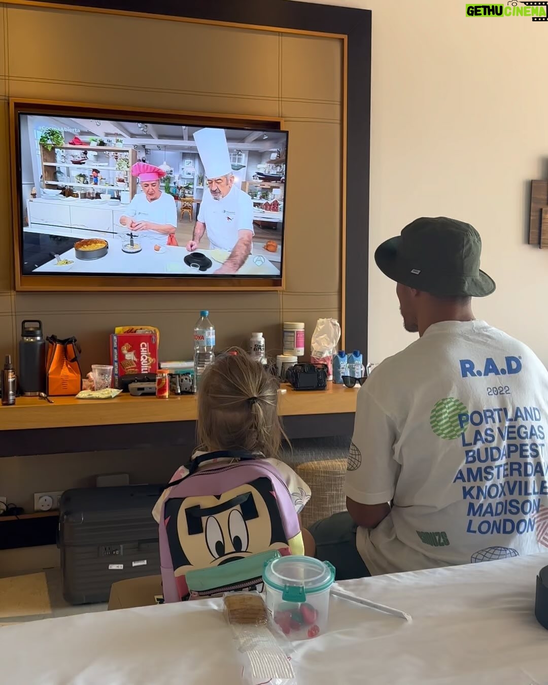 Gemma Atkinson Instagram - 2 more sleeps and heβs home for a full 10 weeks! (Can you tell they both like cooking shows?) π¨βπ³π This was in Tenerife and it was a show Gorks used to watch as a kid. He was chuffed it was on and after telling Mia all about it she took it upon herself to sit and watch too. She loved it! I sent this video to his mum at the time and she said it made her emotional as she used to sit and do the same thing when Gorka was that age and a reason why he loves to cook so much now. A reminder of how quickly time passes I guess π₯Ήβ€οΈ @gorka_marquez