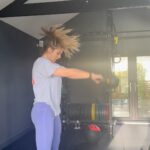 Gemma Atkinson Instagram - It’s been a long time since I’ve bought into the whole “new year new you” stuff. Today was treated like any other day for me. Tbh I think a lot of the time resolutions cause more grief anyway as most people go from all the joys of Christmas to massive restrictions in Jan which they can’t keep up with long term. In “failing” that resolution it sends people even further into feeling like crap because the first goal of the year that was set, wasn’t achieved. Getting to a place of easily being able to go from both without the cravings, guilt or restrictions is SO much better. Building a lifestyle with habits of moving regularly, eating nutritious meals as well as still enjoying nights out and the occasional blow out is how I prefer to be all year round. It keeps me sane, keeps me healthy and most importantly, keeps me away from ever feeling disappointed in myself for not sticking to something that I put on myself. Goals are great to have. I set myself them a lot when training but I keep them realistic and that’s how im able to reach them ☺️ Today I did a few light warm ups (3 sets 12 reps of each) and then randomly decided to do 10 wall balls into 10 KB swings for 10 rounds. On paper it seemed easy 😂 it wasn’t! But I did it. A few F bombs and gritted teeth got me through it. Although the last round as you can see almost didn’t get done. We’re off for an Italian with the family tonight and Mia wants to watch the worst witch later. I hope you all had a Fab New Year’s Eve and a lovely day today! Bring on 2024 ✌🏻