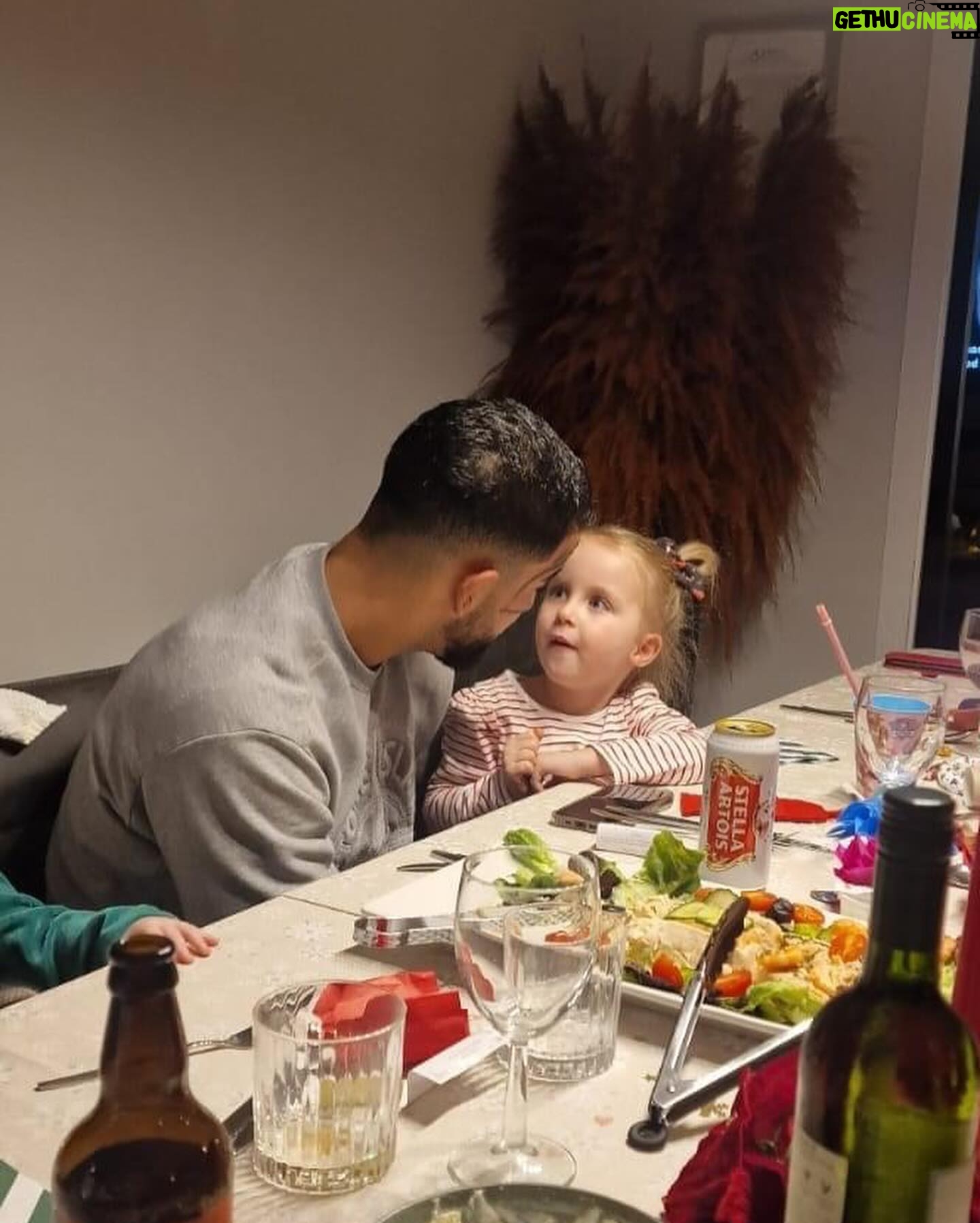 Gemma Atkinson Instagram - We all spent the day with face paint and glitter tattoos curtesy of Miaβs new shop π I took all of two pictures yesterday so had to steal most of these from my sister. Had so much fun! Gorks smashed the Christmas dinner ππ½ Mia and Thiago had a blast! Today, we go again but up at my sisters house (thank god as ours is on its arse) Hope you all had a lovely day! πβ₯οΈ