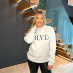 Gemma Atkinson Instagram – Here we go! My BRAND NEW collection with @inthestyle has just launched on the app!🍂🤍 #ad

The feedback from this collection has been amazing and I’m so glad you all love it as much as I do! I really wanted to create some wardrobe staples for this autumn that you can just chuck on as I realise now more than ever we have no time 😂🤦🏼‍♀️ quick and comfy all the way!

Thank you for all the support 🤎🍁