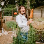 Genevieve Padalecki Instagram - Garden update… I found some keepers. 🥕🤣 Head over to @towwn to see what’s in season and check out my story today for some organic gardening tips 🌱