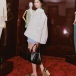 Genie Chen Instagram - ⠀⠀⠀⠀⠀⠀⠀⠀⠀⠀⠀⠀ Gucci Ancora的春夏女裝系列 是樂趣、熱情、藝術與生活結合成的詩意畫面 現在在台南美術館能看到《Gucci Ancora 時尚藝術展演》了 以手繪藝術牆作為開端，把米蘭的義式美感與台南歷史做結合，帶來一場驚艷的時尚特展 - •地點: 臺南市美術館一館(臺南市中西區南門路37號) •日期: 4/20(六)〜6/30(日)(週一休館) •時間: 10:00-18:00(最後入場時間為17:30) @gucci #GucciAncora #GucciArtwall