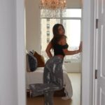 Georgia Hassarati Instagram - new jeans new apartment New York @egoofficial