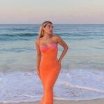 Georgia Hassarati Instagram - DominCant come to the phone right now 🏝️ @hrhcpuntacana #HRHCPuntaCana #HardRockHotels #RockandReel