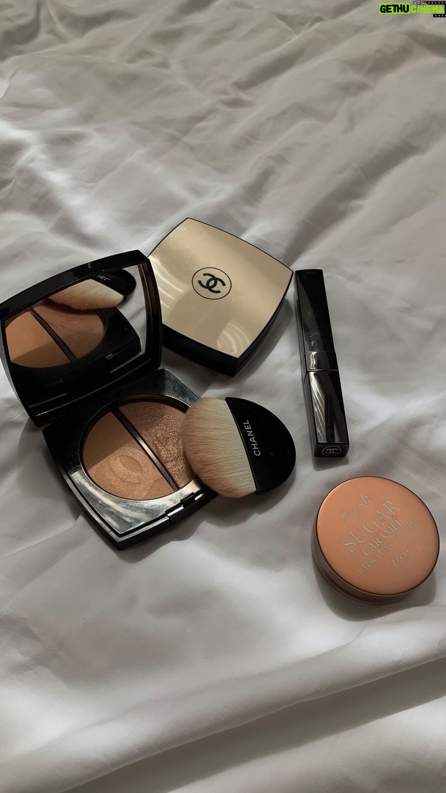 Georgia Hassarati Instagram - blush, blush and more blush pls