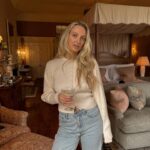 Georgia Hirst Instagram - Started wearing a lot more white these days… 🤍💍👰🏼