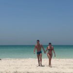 Georgina Rodríguez Instagram – Paradise with you @cristiano 🐳🐬❤️