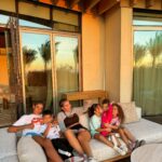 Georgina Rodríguez Instagram - 🌅🧡🌴👩‍👧‍👦