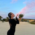 Georgina Rodríguez Instagram – 🌅🧡🌴👩👧👦