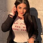 Geraldine Galvan Instagram – ✨Tus sueños no tienen fecha de caducidad, respira hondo y sigue.✨