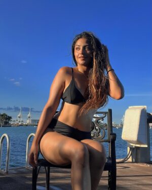 Geraldine Galvan Instagram - Amante del mar 🌊🤍