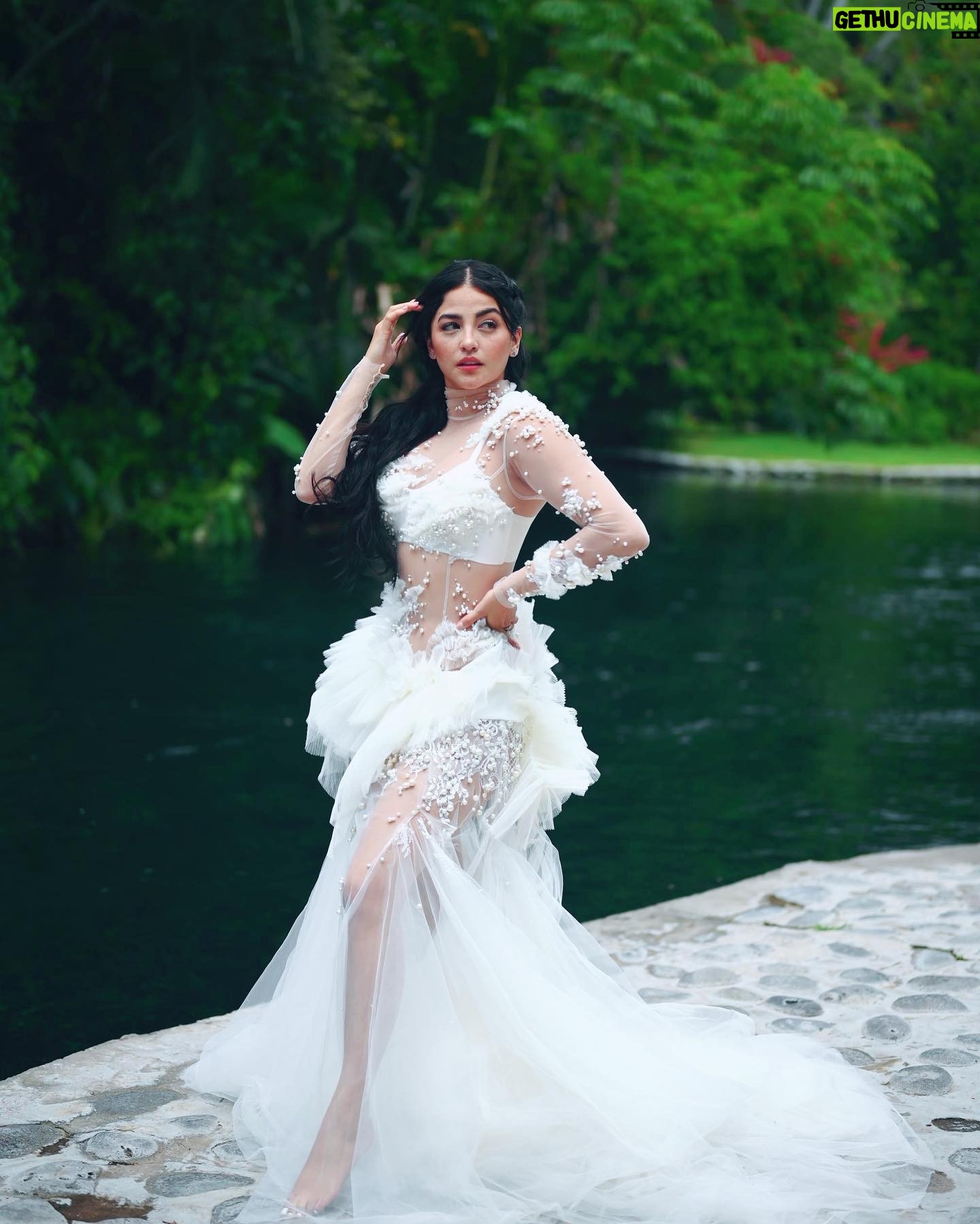 Geraldine Galvan - 60.9K Likes - ✨Busca lo que encienda tu alma ✨