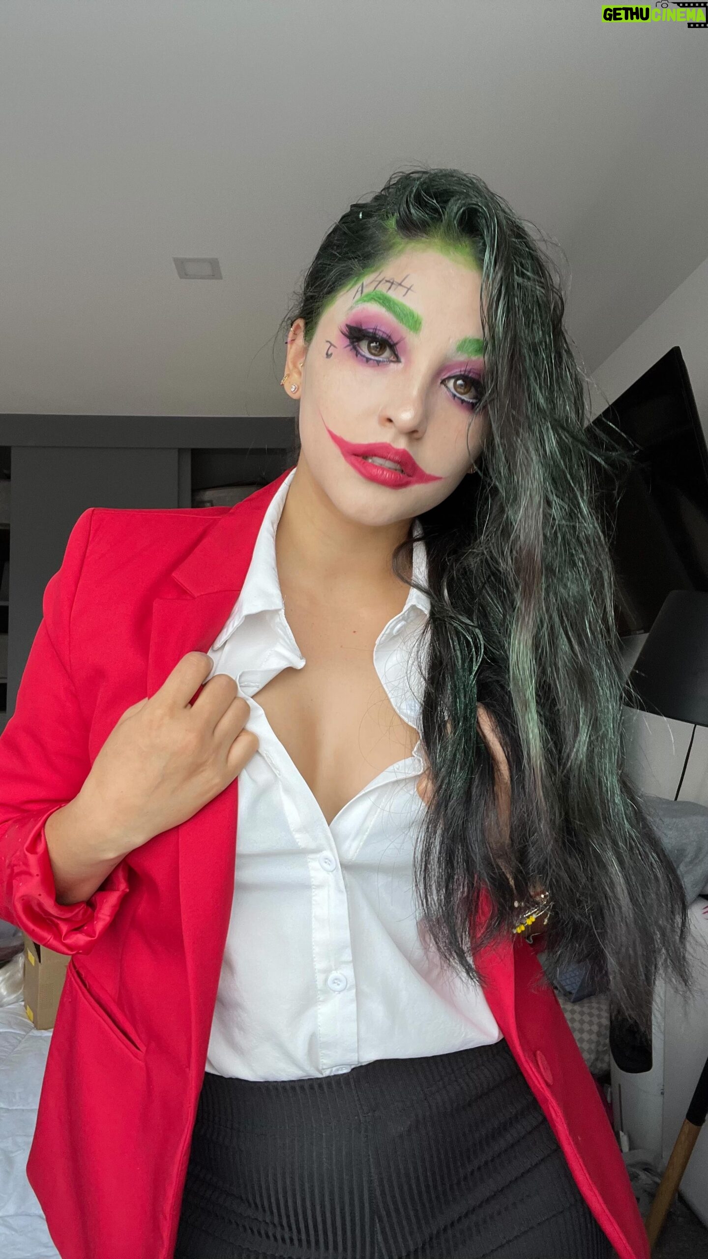 Geraldine Galvan - 55.9K Likes - 🕸️👻Tutorial de maquillaje #joker para #halloween #costume #halloween2022