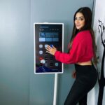 Geraldine Galvan Instagram – Mi compañía 24/7 🔝🖤 @lgstanbyme_mx @lgmexico 
 #LGStanbyMe