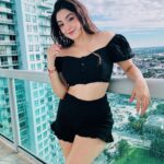 Geraldine Galvan Instagram – Un como de sol ☀️